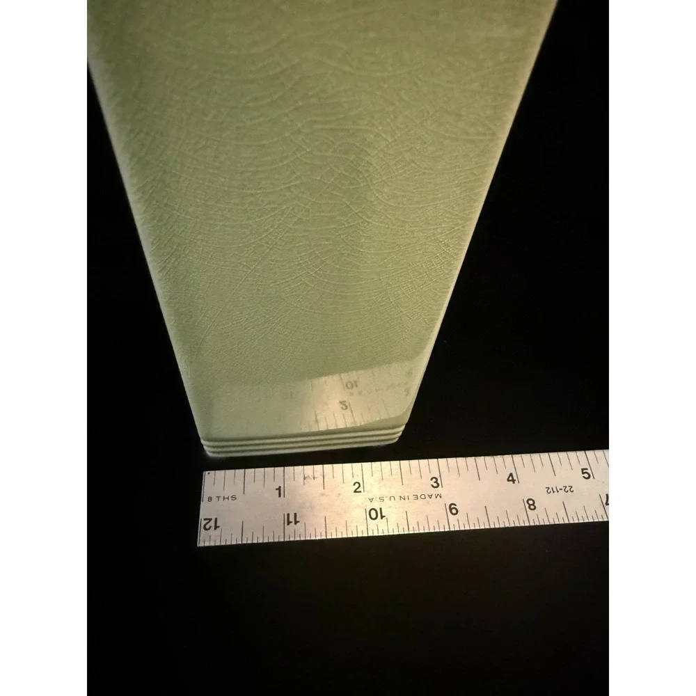 Deb Hrabik Vase Silhouttes by Demdaco Celadon Green 2003‎ Vintage